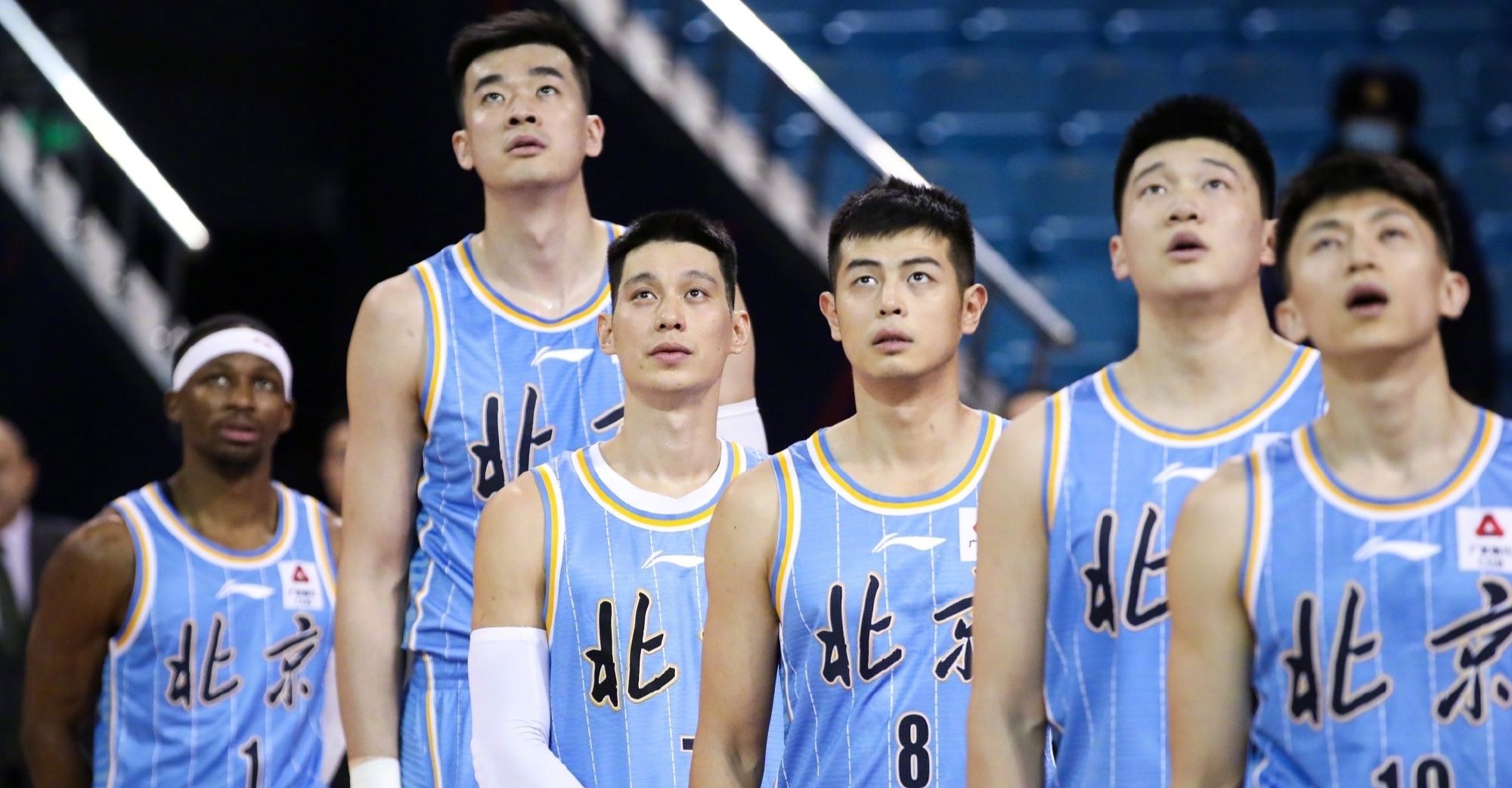 包含北京队在比赛中运用出色战术，击败对手取胜的词条